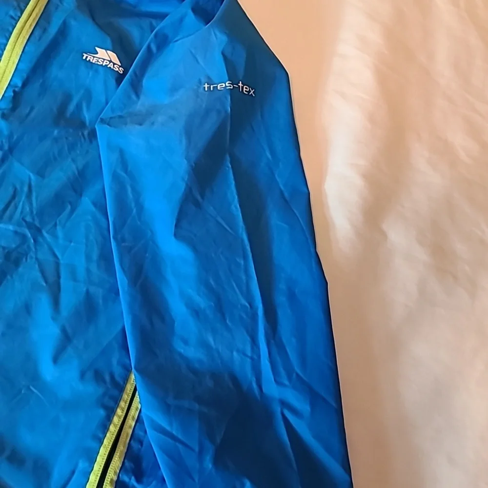 Trespass technical performance Quikpac TP75 rain jacket, size S